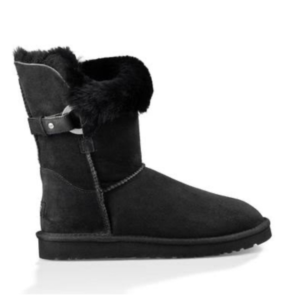 NWT AUTHENTIC UGG Nash Black Sz 8 Womens